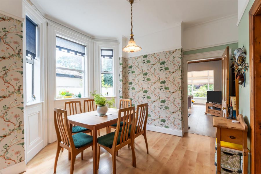 30 Ormiston Crescent