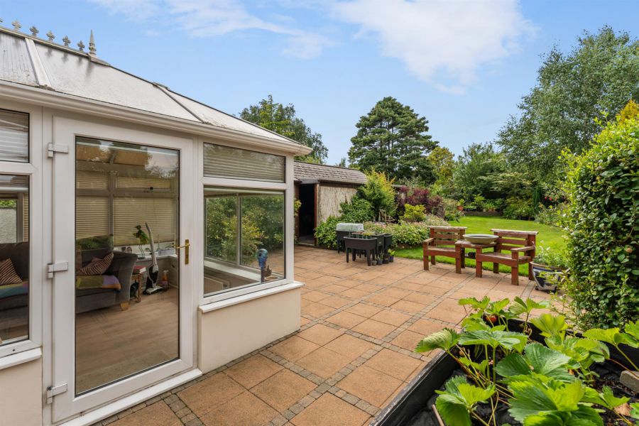 30 Ormiston Crescent