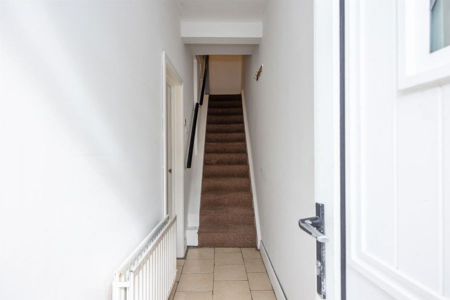15 Woodcot Avenue