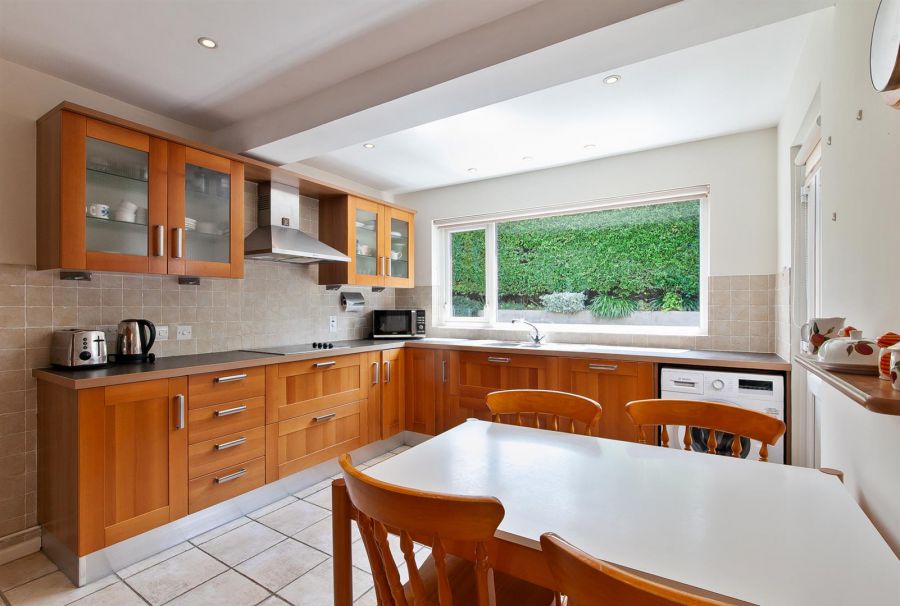 5 Strathearn Park