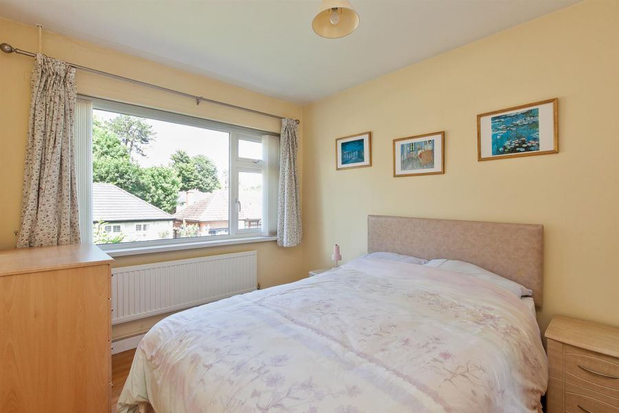 5 Strathearn Park