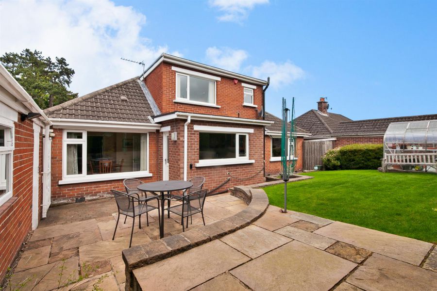 5 Strathearn Park