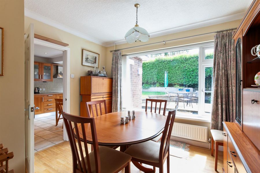 5 Strathearn Park