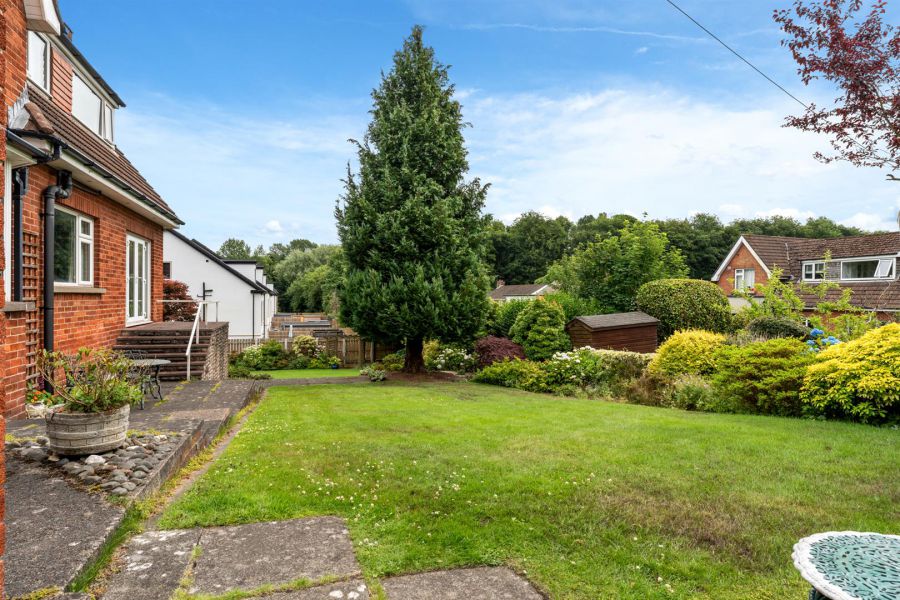 24 Castlehill Drive