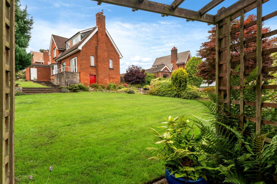 24 Castlehill Drive
