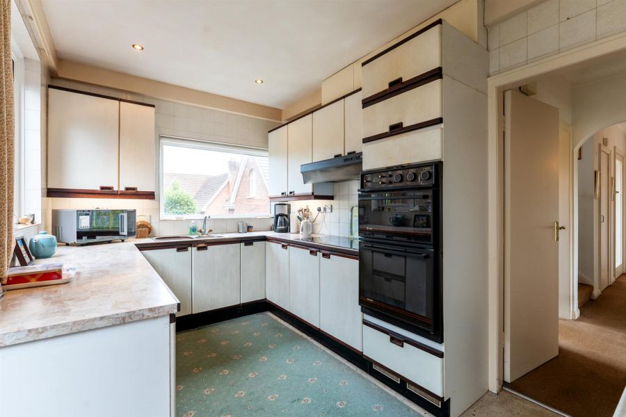 24 Castlehill Drive