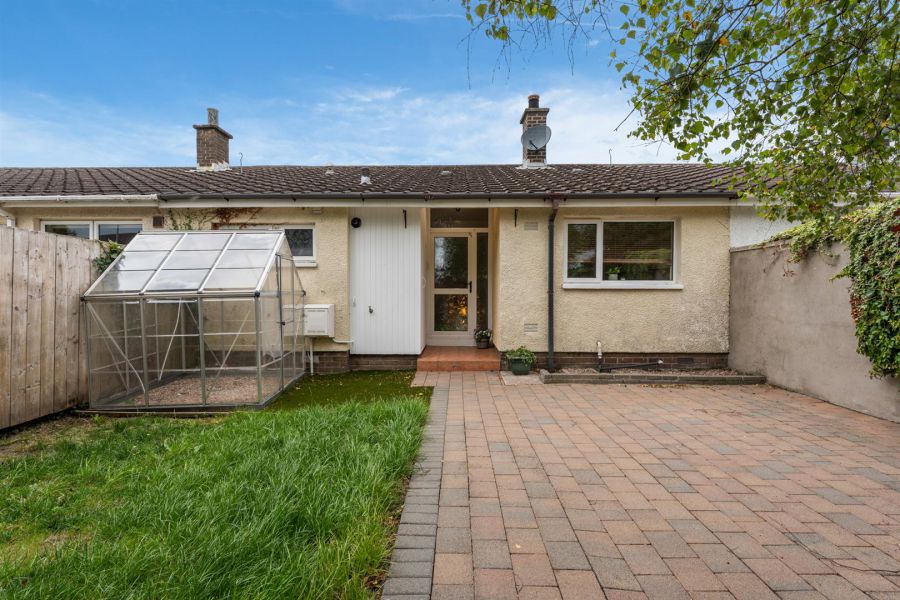 27 Claggan Park