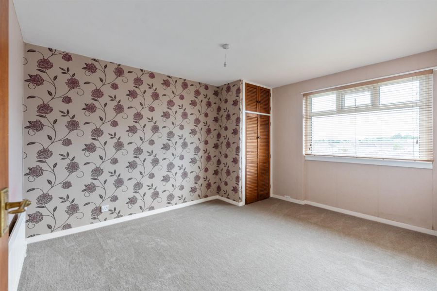 27 Claggan Park