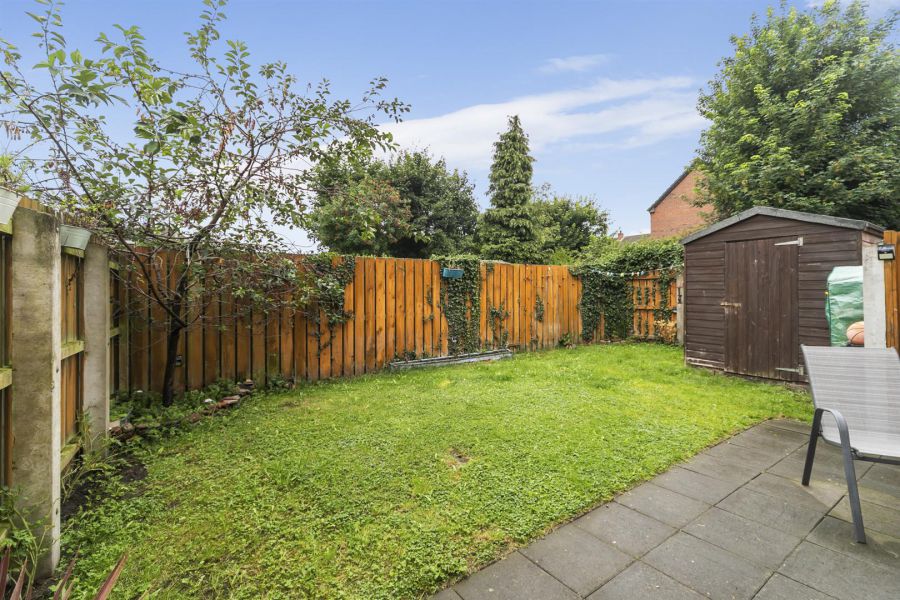 2 Victoria Close