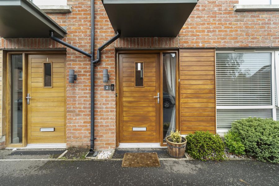2 Victoria Close