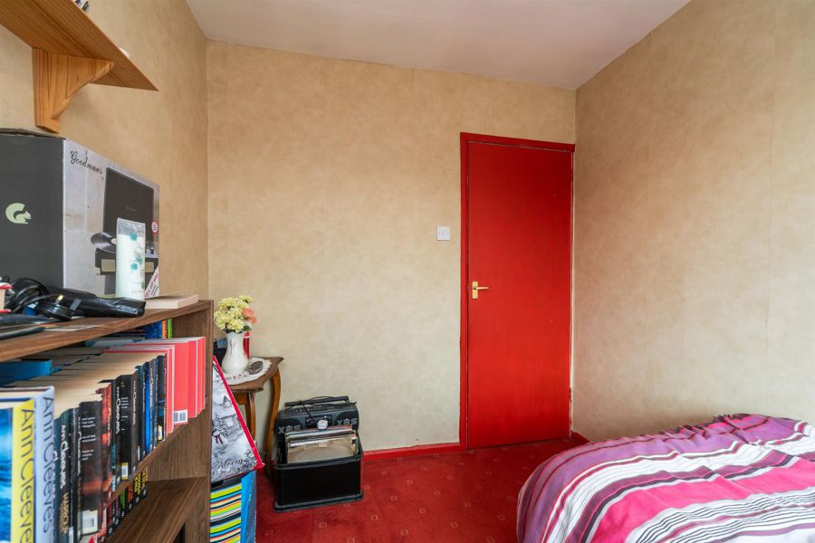 17 Orangefield Gardens