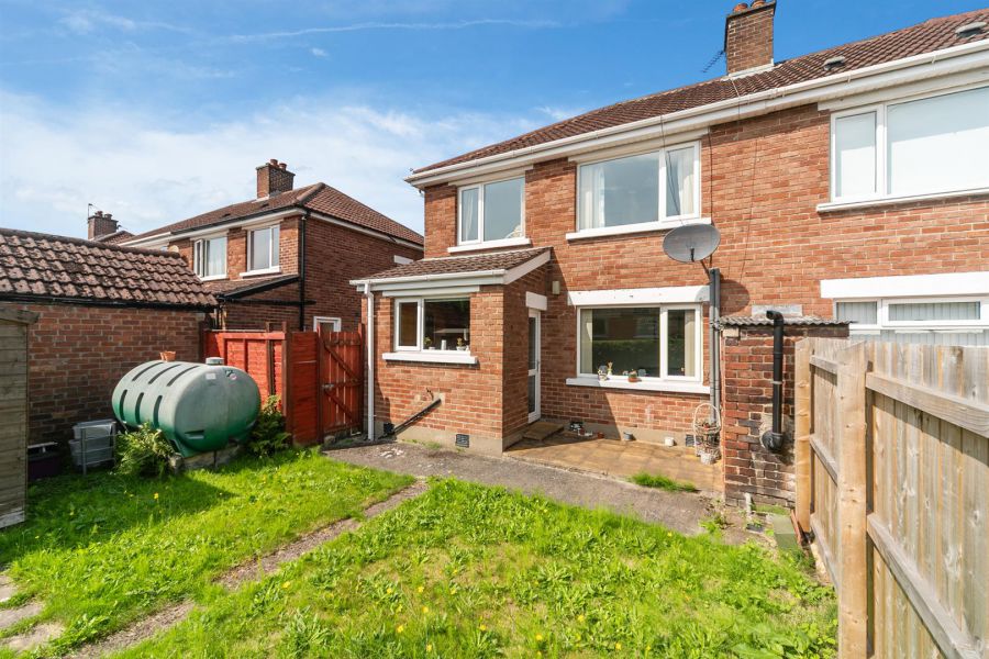 17 Orangefield Gardens