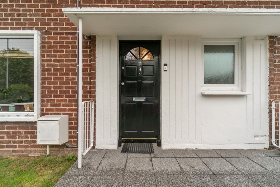 9 Knock Grove