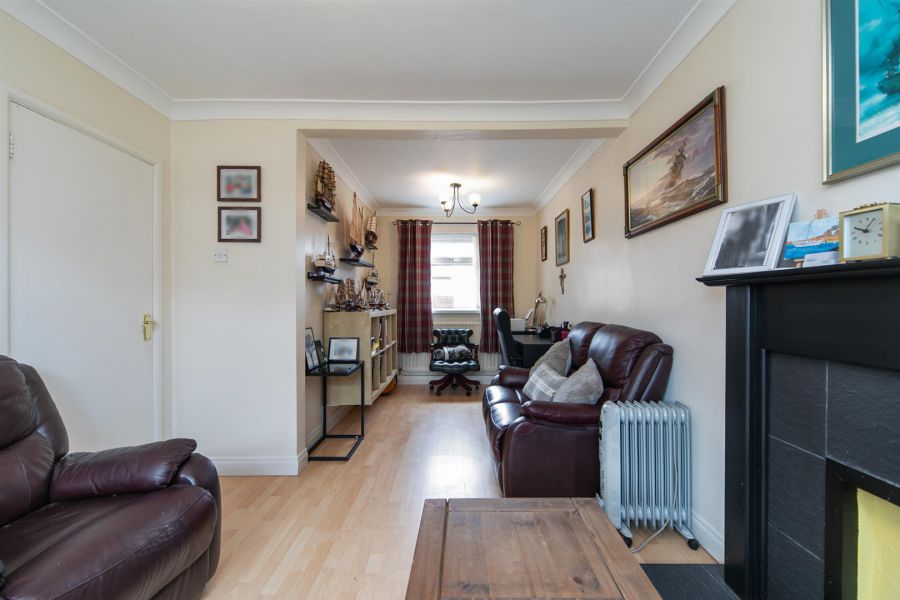 41 Cherryhill Crescent