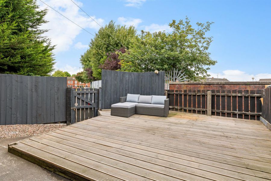8 Avoniel Road