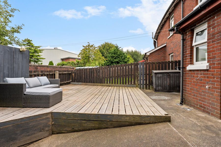 8 Avoniel Road