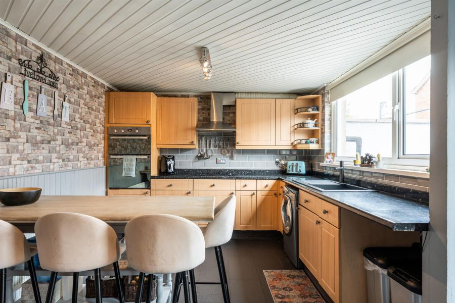 15 Claggan Park