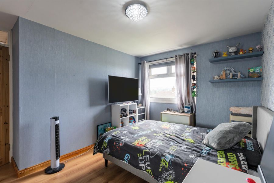 15 Claggan Park