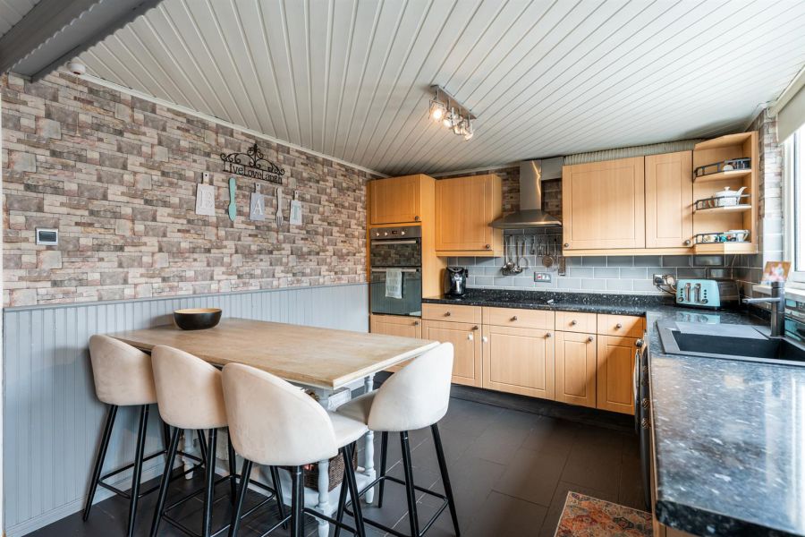 15 Claggan Park