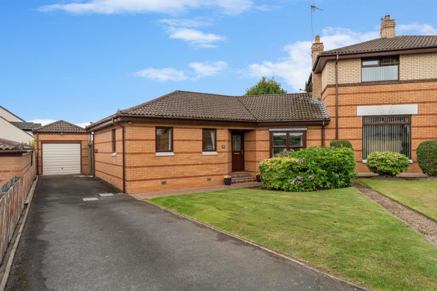 15 Grangewood Park