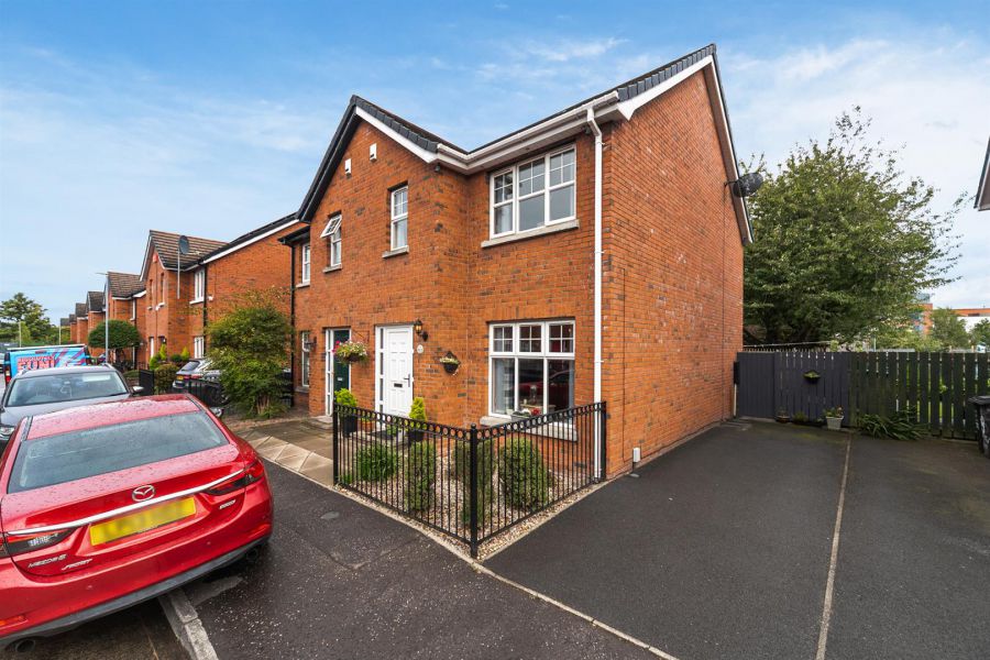 11 Ribble Street