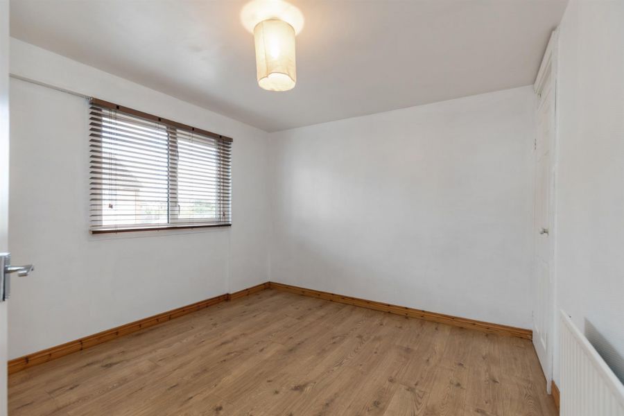 2 Claggan Park