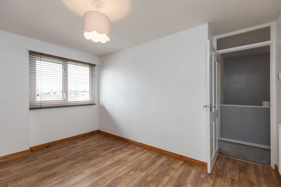 2 Claggan Park