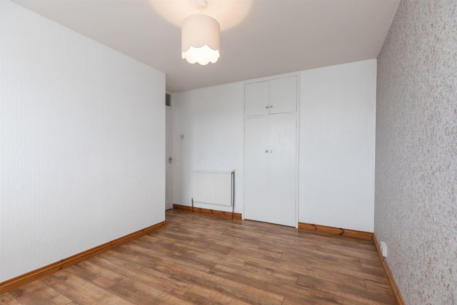 2 Claggan Park