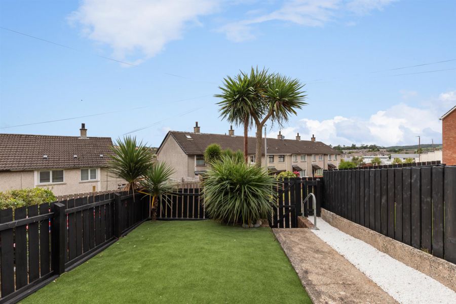 2 Claggan Park