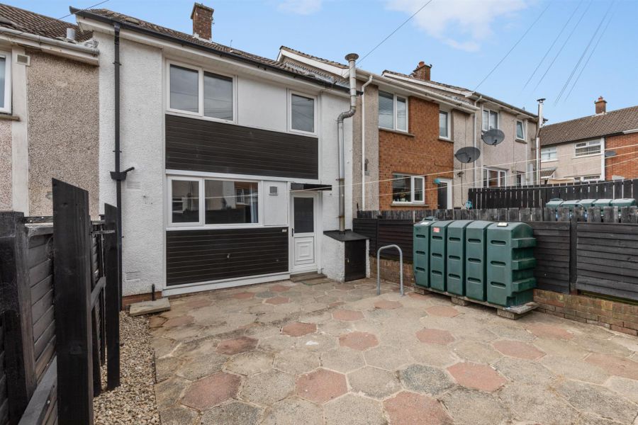 2 Claggan Park