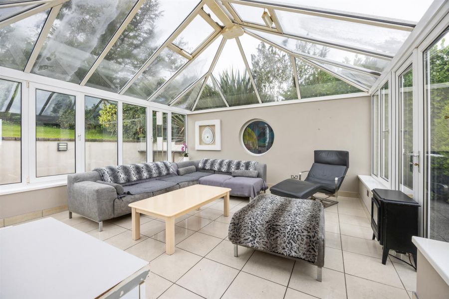 18 Larch Hill, Bangor Road