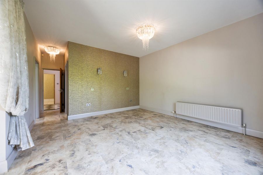 18 Larch Hill, Bangor Road
