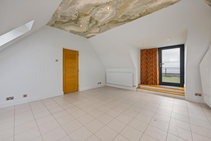 18 Larch Hill, Bangor Road