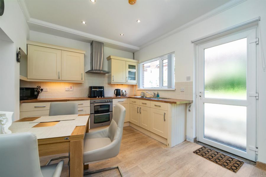 1 Glenmillan Drive
