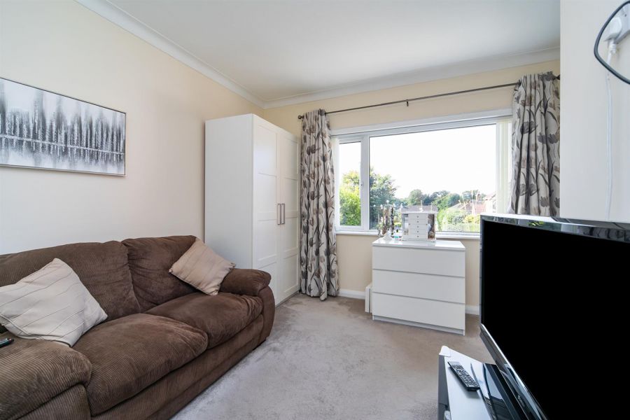 1 Glenmillan Drive