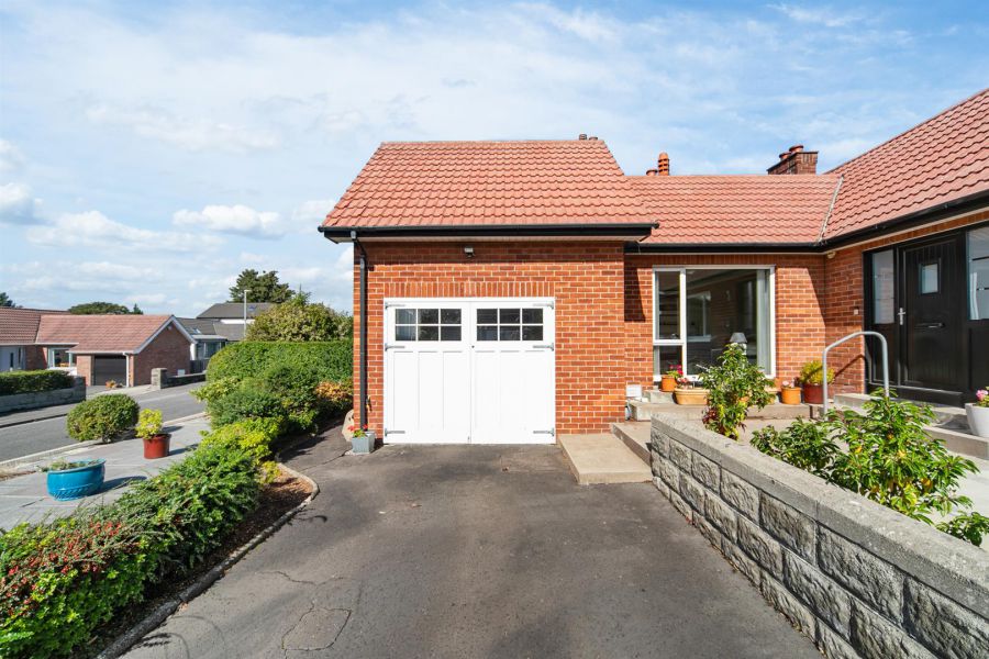1 Glenmillan Drive