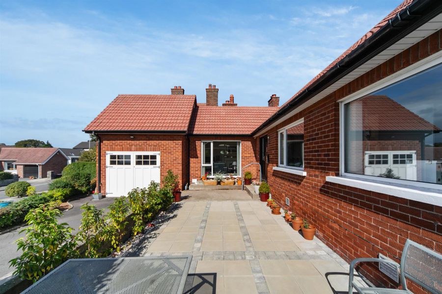 1 Glenmillan Drive