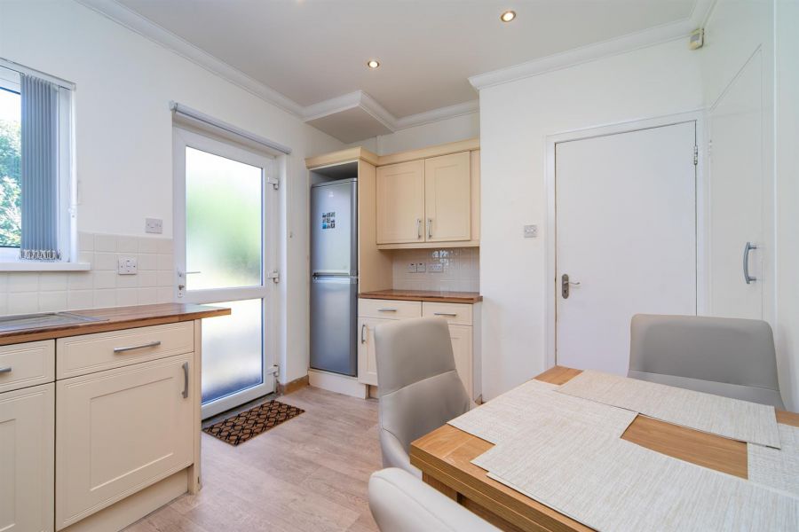 1 Glenmillan Drive
