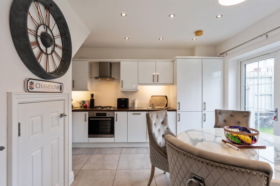 23 Millmount Village Square