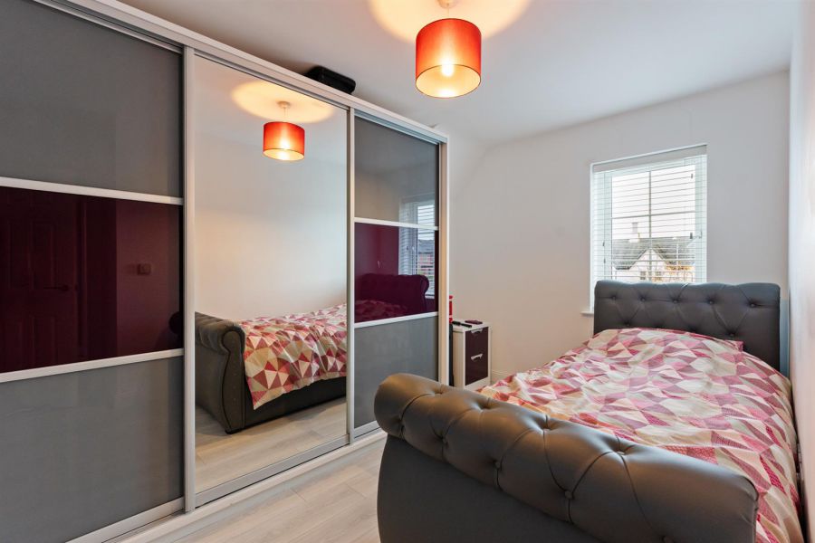 23 Millmount Village Square