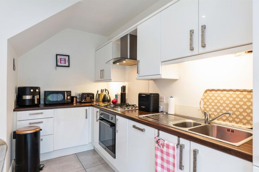 23 Millmount Village Square