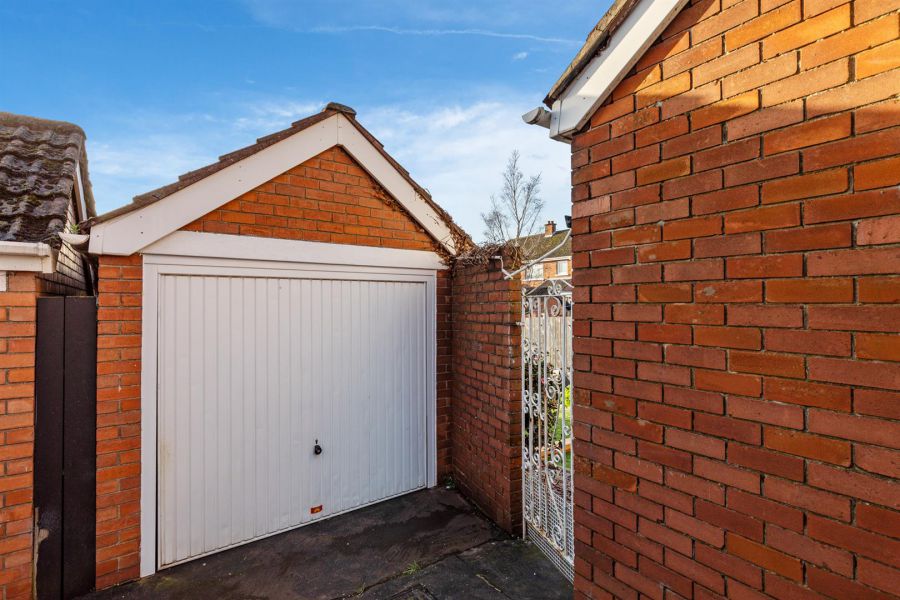 53 Orangefield Avenue