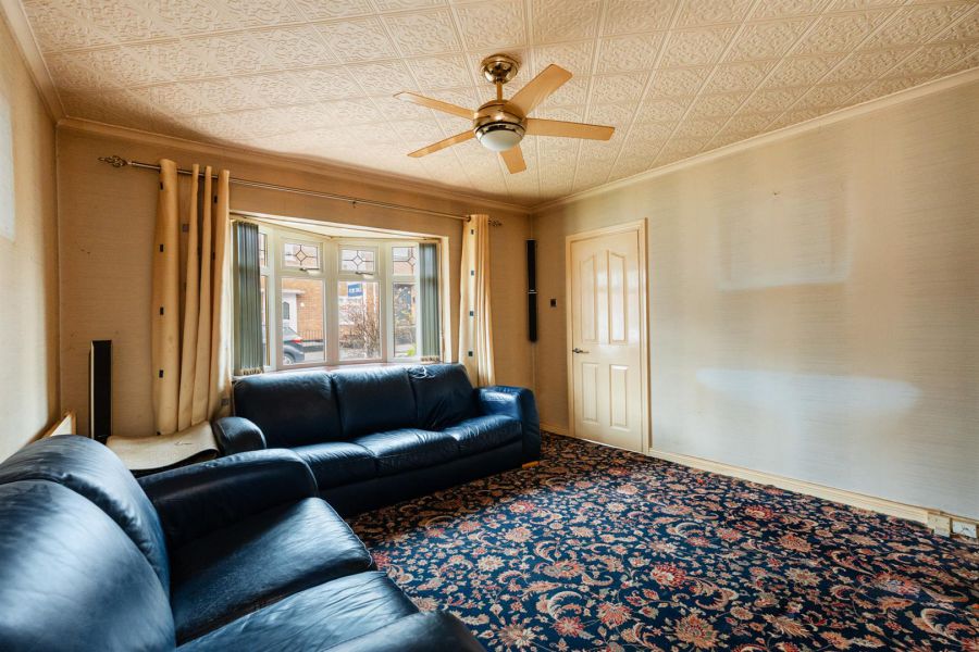 44 Enler Park Central