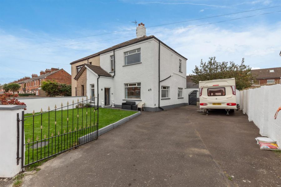 49 Larkfield Road
