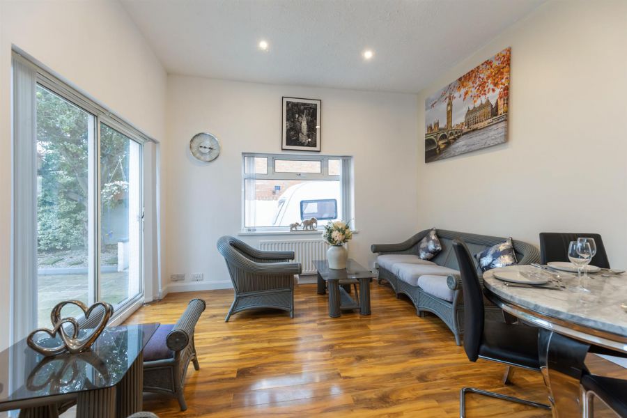49 Larkfield Road