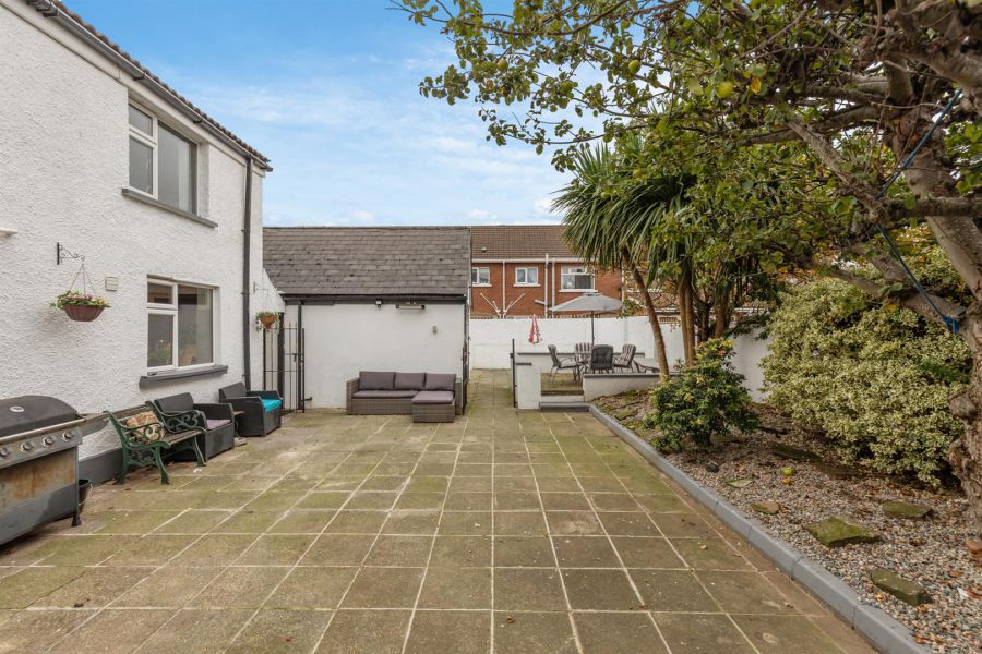 49 Larkfield Road