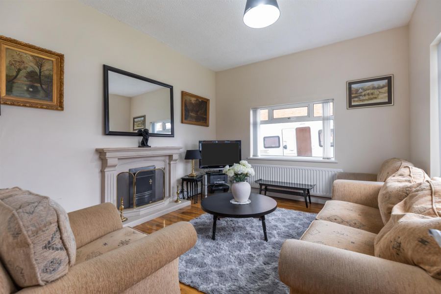 49 Larkfield Road