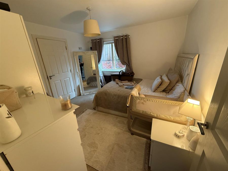 41 Coopers Mill Avenue