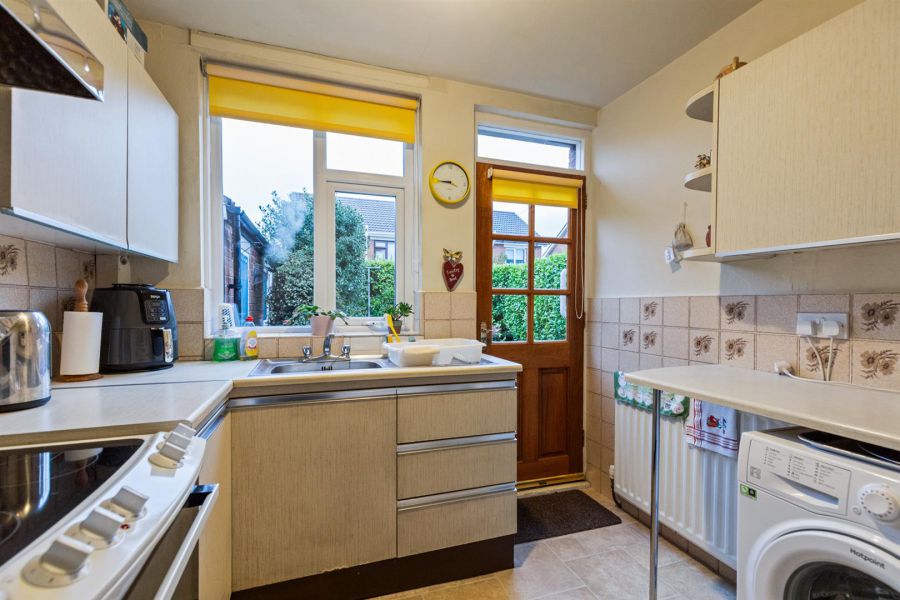 11 Ardvarna Crescent