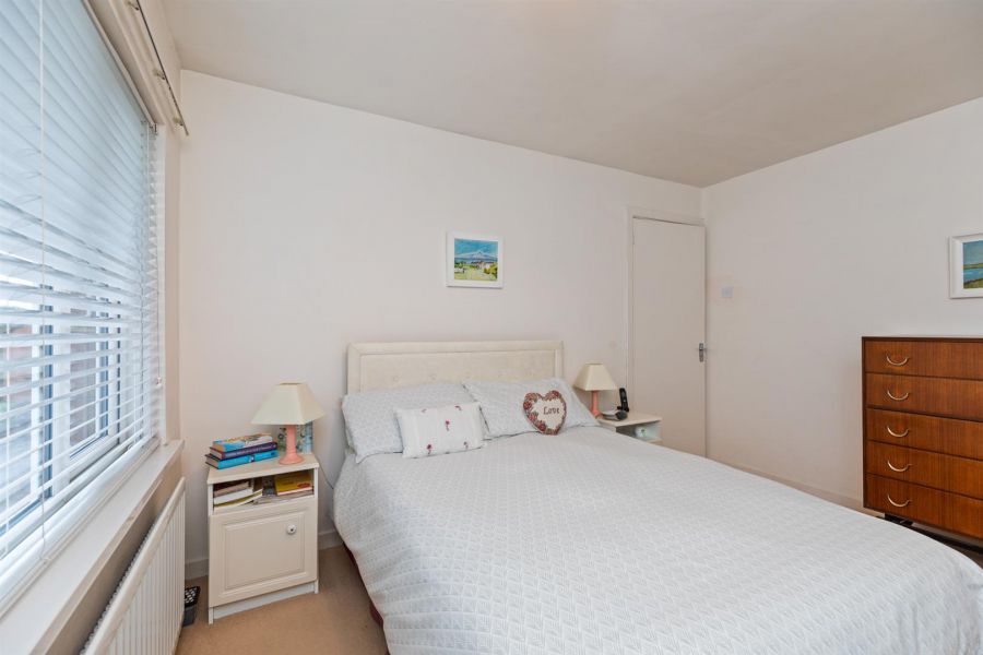 11 Ardvarna Crescent